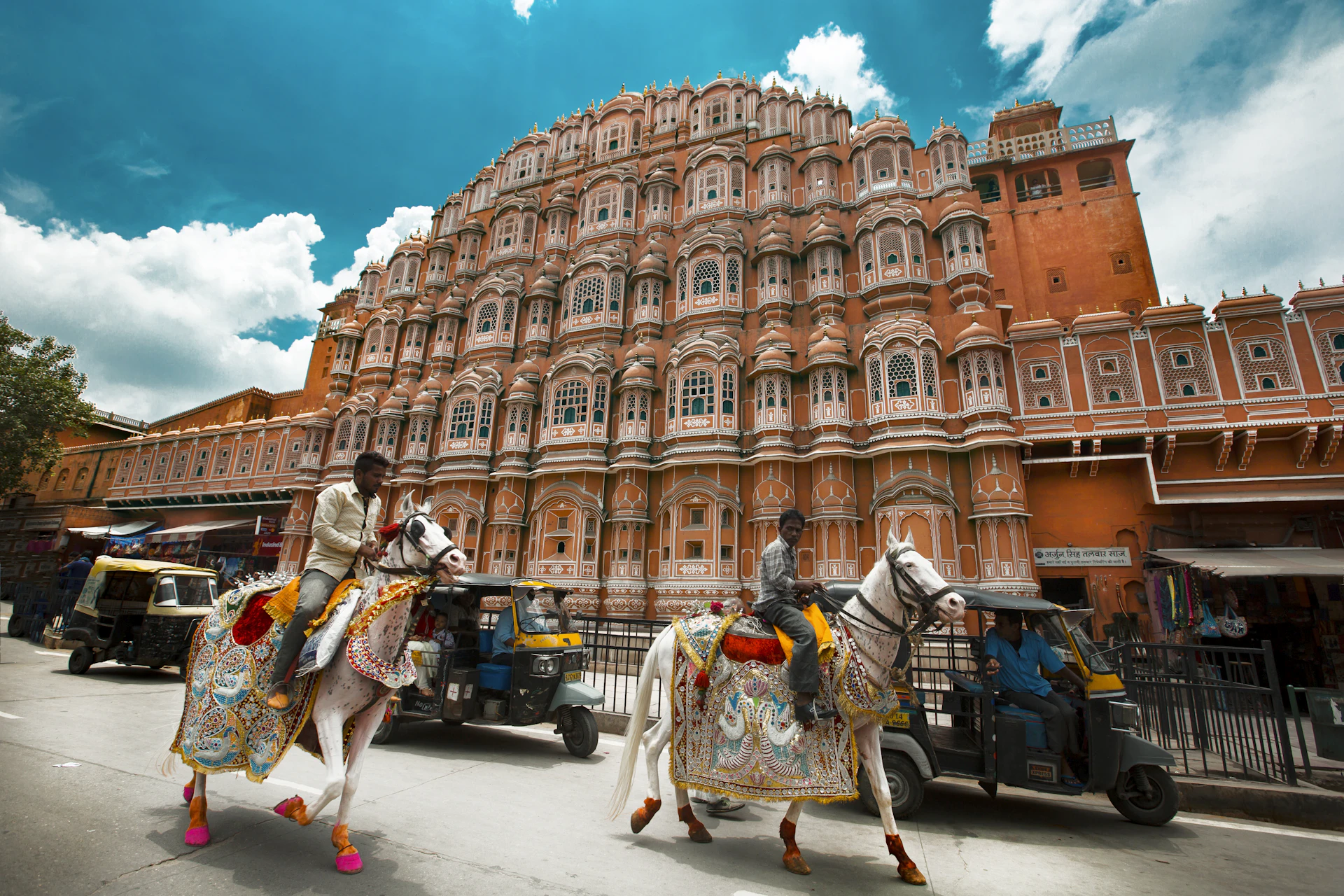 Luxury Travel Packages